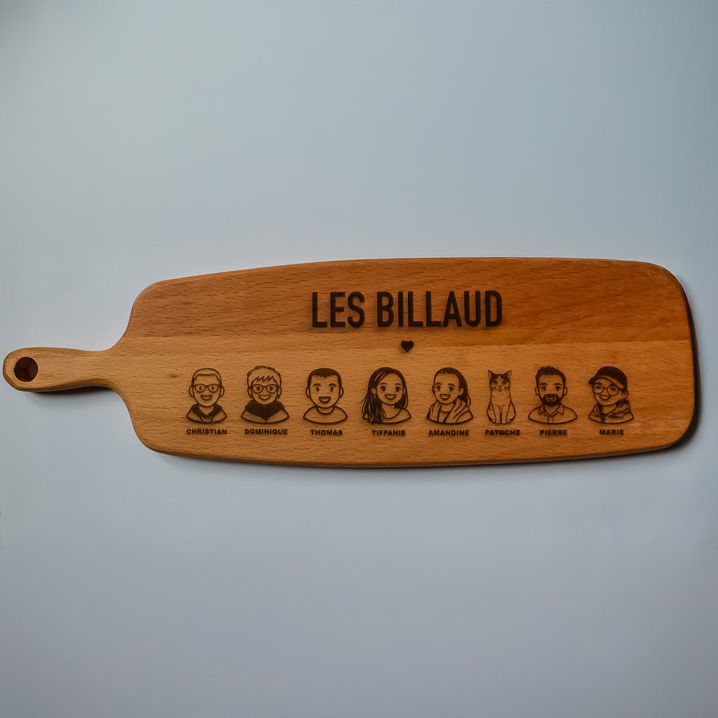 Planche à découper en bois personnalisée – Portraits de famille gravés
